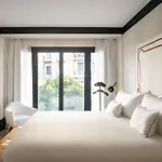 Hotel Montera Madrid, Curio Collection By Hilton