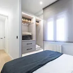Gran Via I Calle De Silva 2Br 2Bh