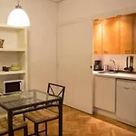 Un Elegante Piso Para Descubrir Madrid