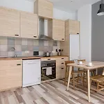 Lovely 2-Bed Flat In Tetuan By Sharingco.