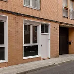 Lovely 2-Bed Flat In Tetuan By Sharingco.
