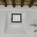 Cava Baja Suites Bajos