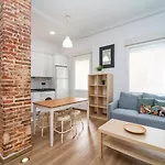 Guestready - Mais Um Tijolo Na Parede
