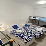Hab compartida- Shared Room