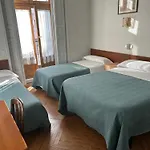 Hostal Tudescos