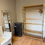 A 5 Minutos De Ifema Y 10 Del Aeropuerto, Habitacion Y Bano Privado Con Entrada Independiente