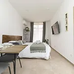 Luxury IX - Ferga Suites