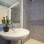 Fuencarral Apartments
