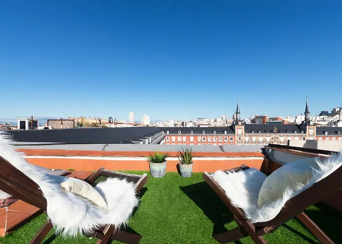 Historic Penthouse Plaza Mayor In Madrid