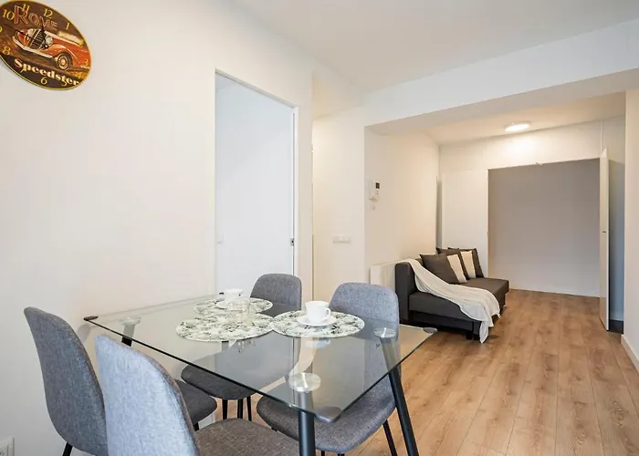 For You Rentals Cozy Apartment Temporal La Vaguada Madrid Pmo10