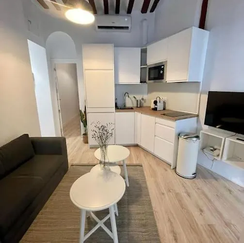 Centrico Apt 7Pax En Anton Martin/Centro De Madrid