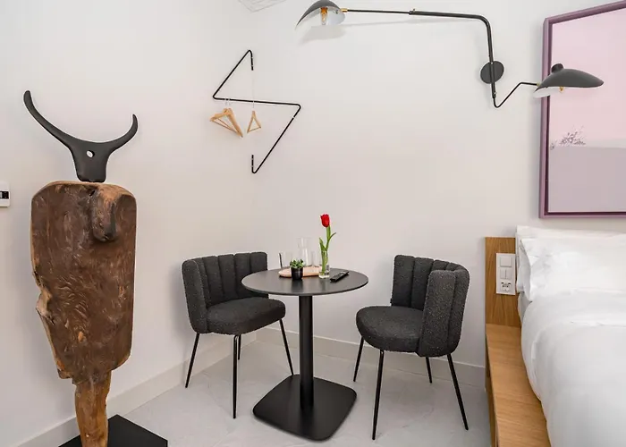 Centric Creative Rooms