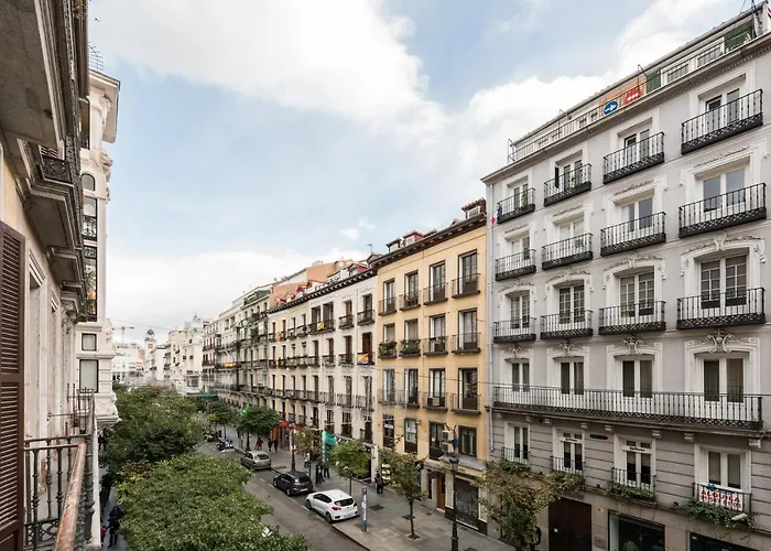 Apartamentos Madrid Centro W