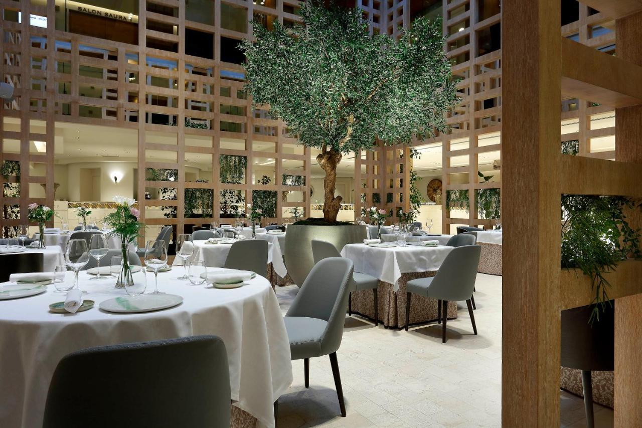 Hotel Hyatt Regency Hesperia 5*