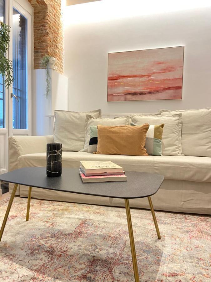 Con Encanto En La Latina Apartment