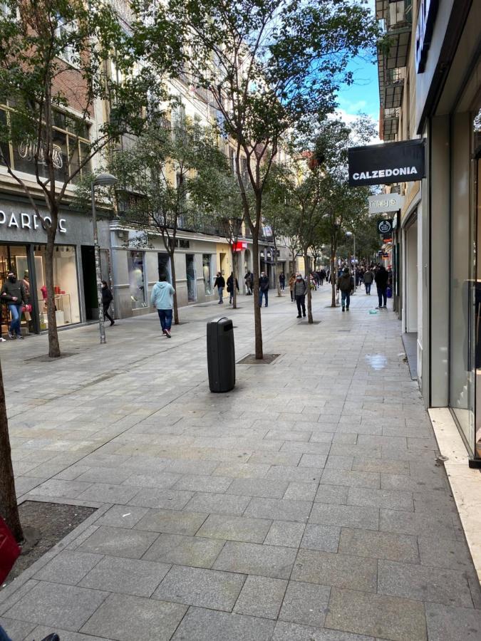 Perfect In The Center Of Madrid. Calle Fuencarral!! Gasthof