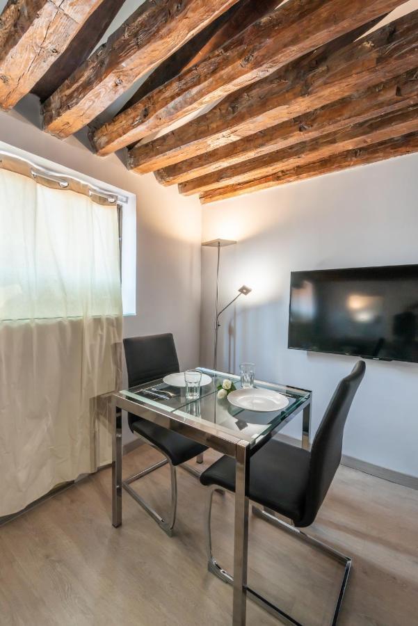 Day Carretas Centro Gran Via Sol Appartement *