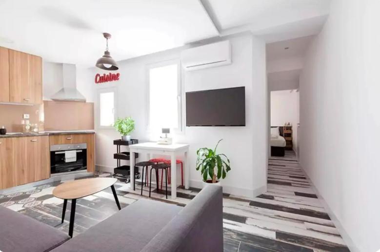 Precioso Apartamento 2hab, 2 Banos En Calle Mayor