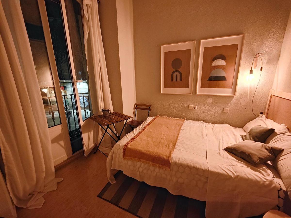 Guest house Corredera Rooms, No Llegadas Despues De 21h *