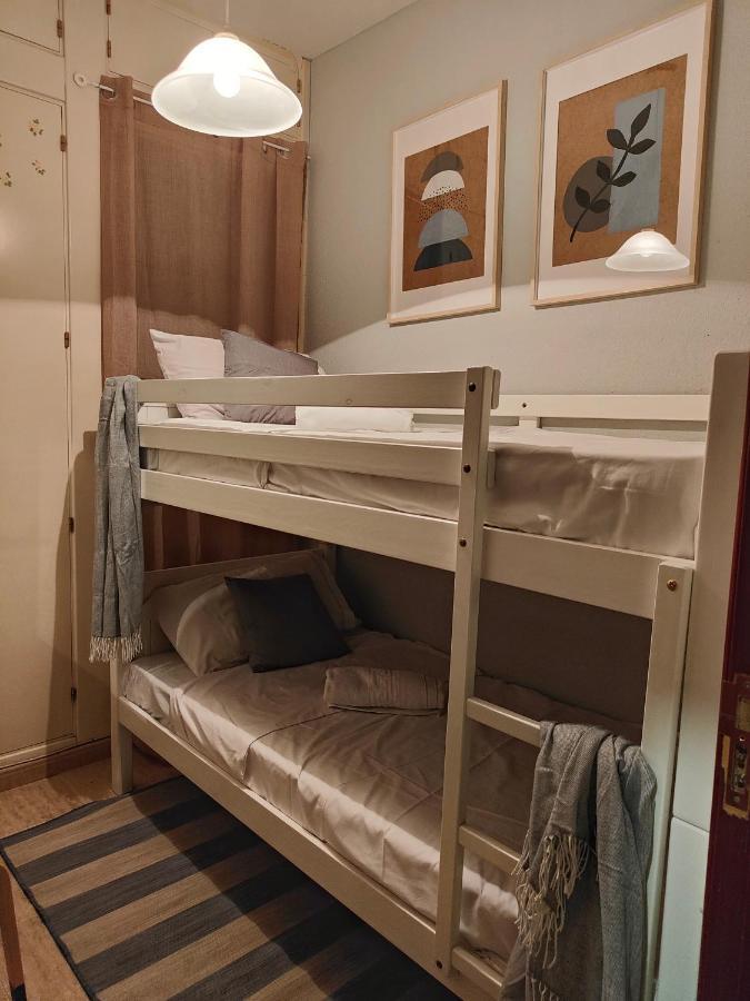 Corredera Rooms, No Llegadas Despues De 21h Guest house *