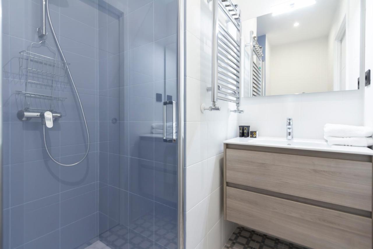Dobohomes - Ibiza * Madrid