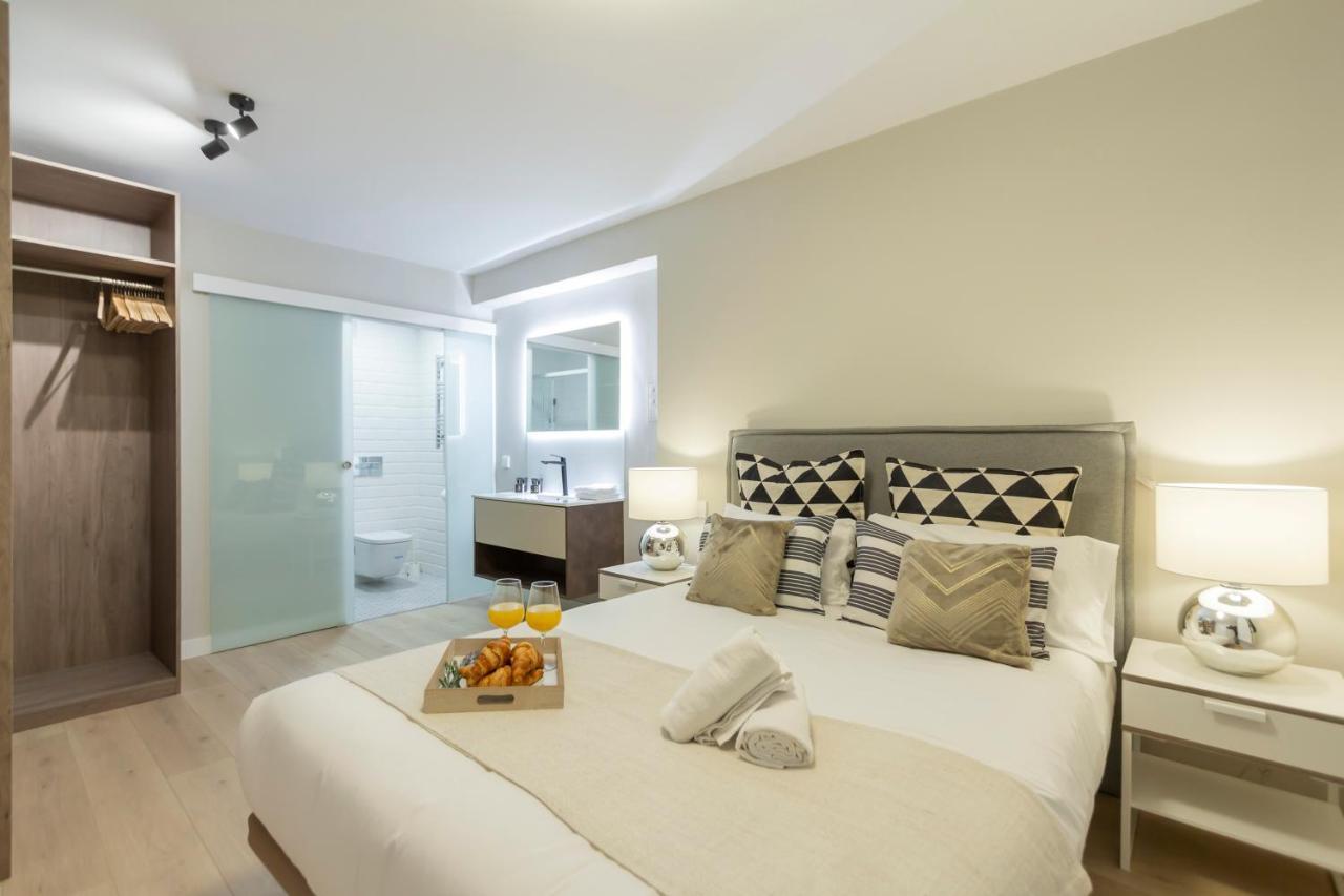 Dobohomes - Clara Del Rey Appartement