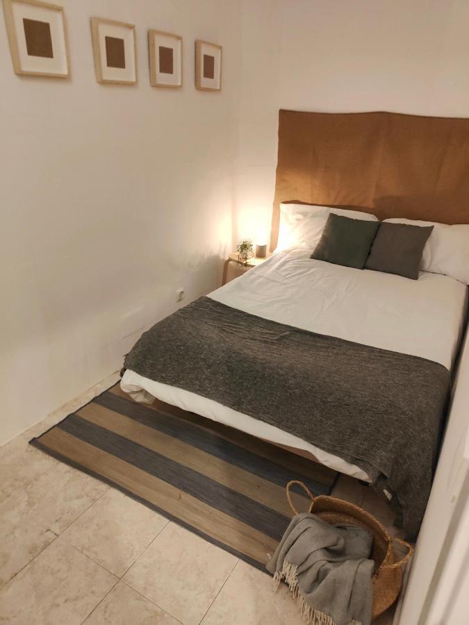 Corredera Rooms, No Llegadas Despues De 21h