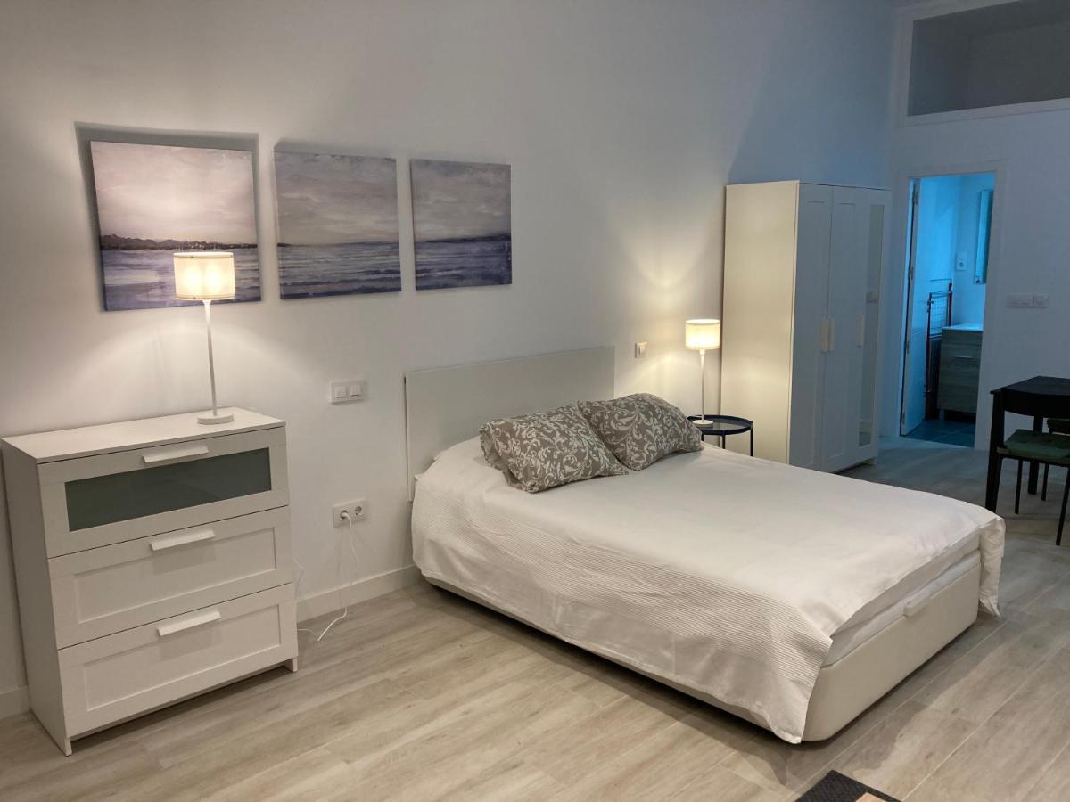 Padre Claret2 Apartments