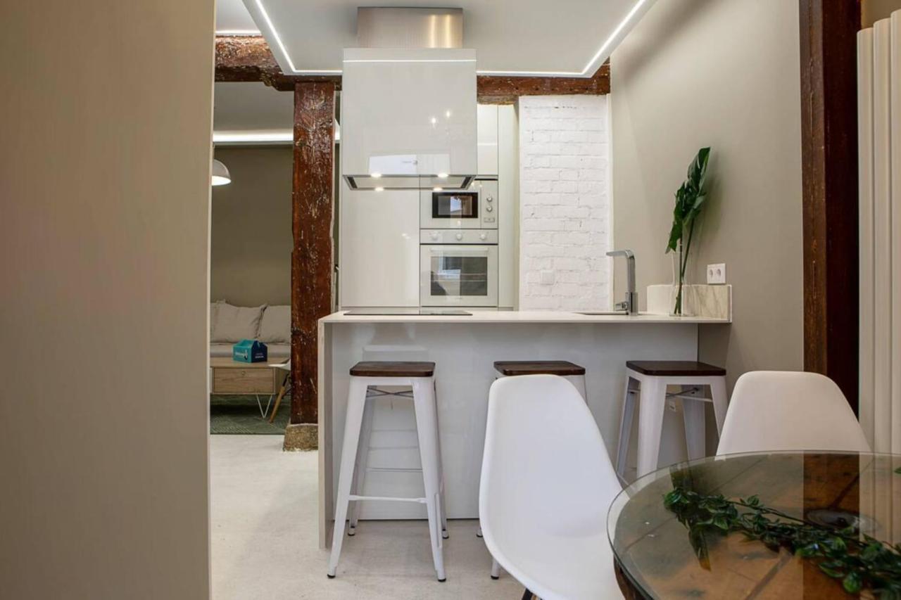 Apartamento Cozy 2bed2bath&patio W Bedbath In Mdrd's Center Madrid