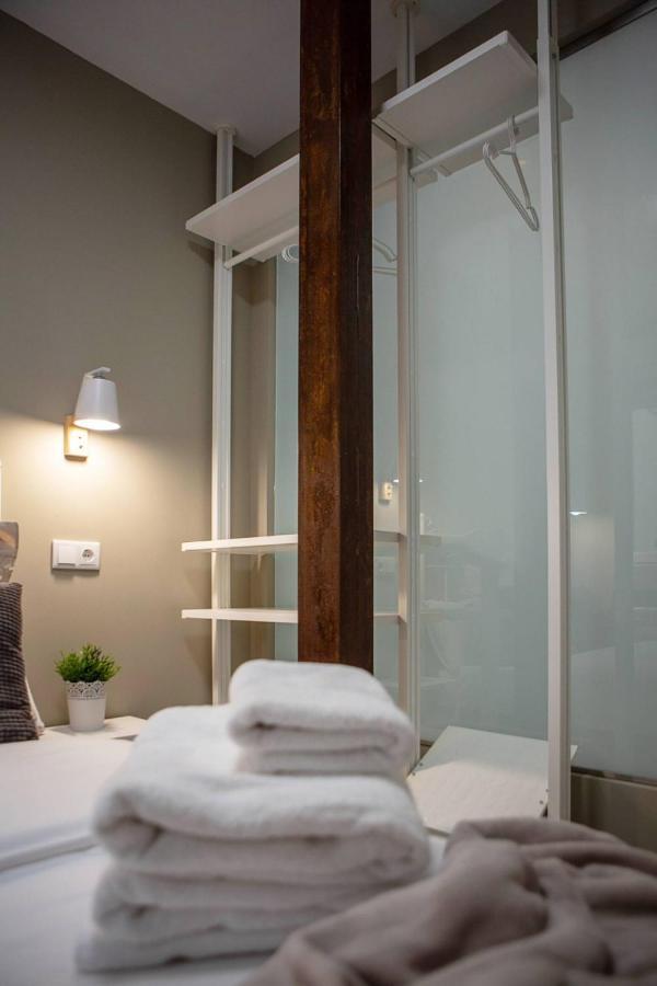 Apartamento Cozy 2bed2bath&patio W Bedbath In Mdrd's Center Madrid