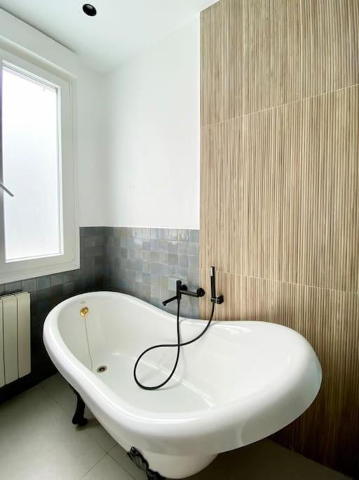 Apartment El Pisito De Tirso En El Corazon De New&cozy Madrid