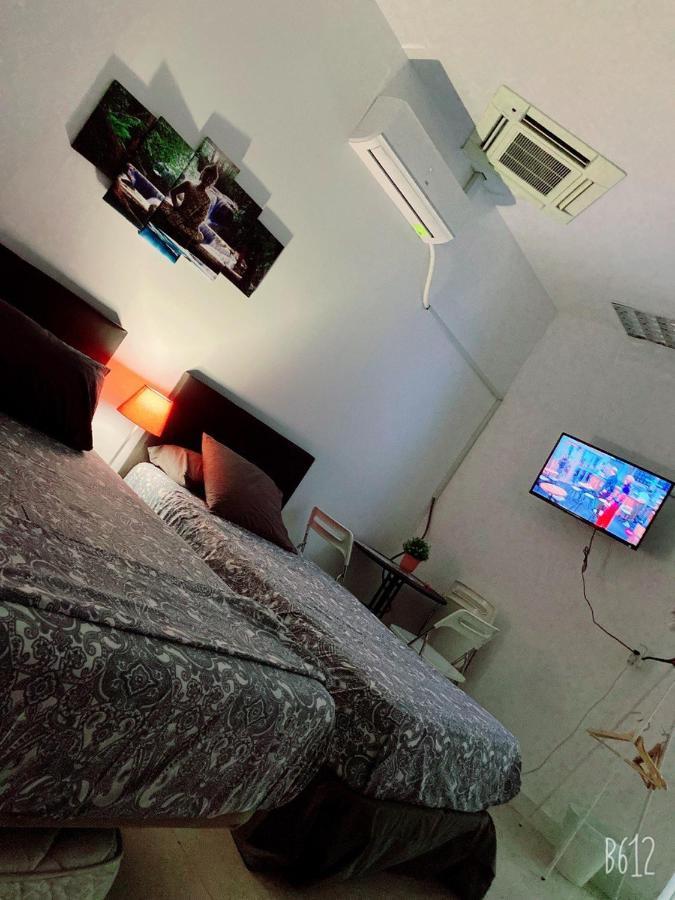 Parsa Homstay Guest house Madrid
