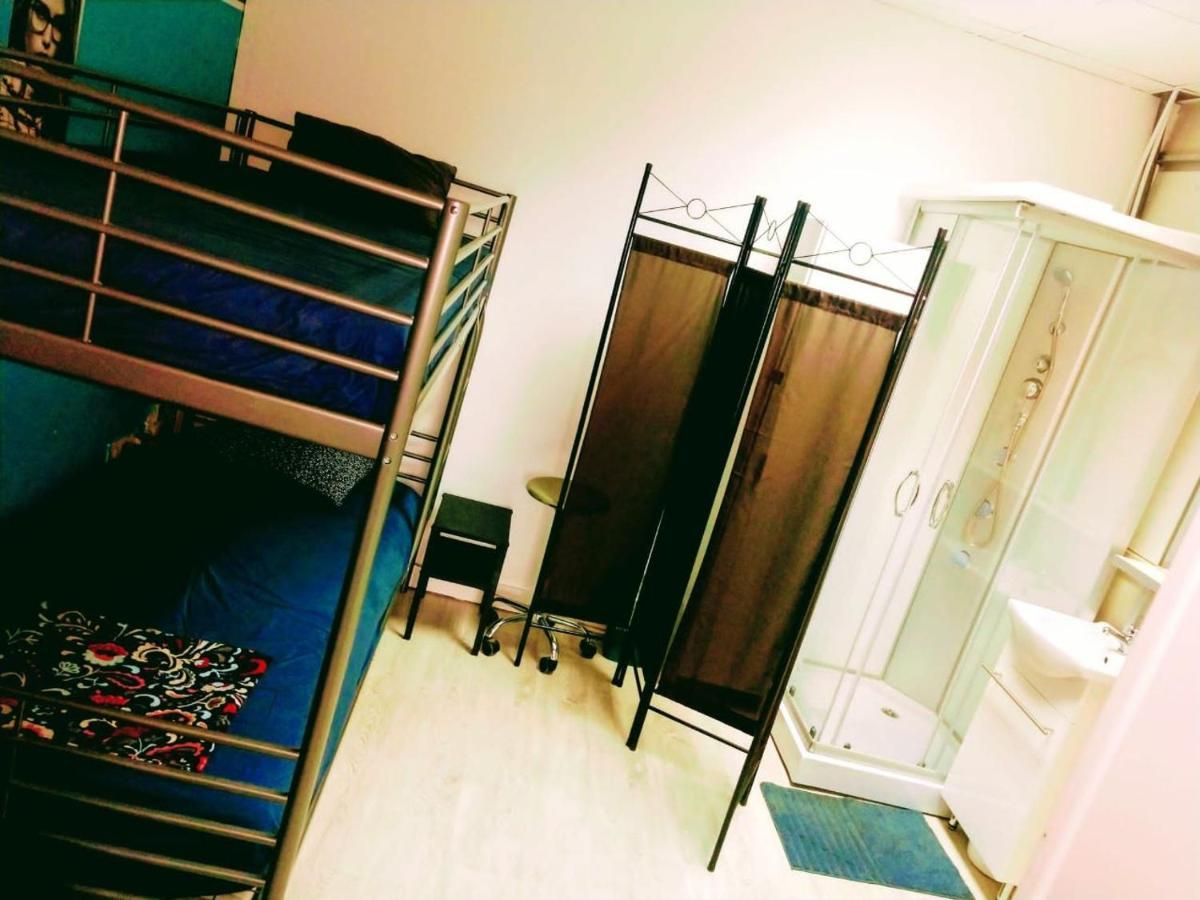 Guest house Parsa Homstay