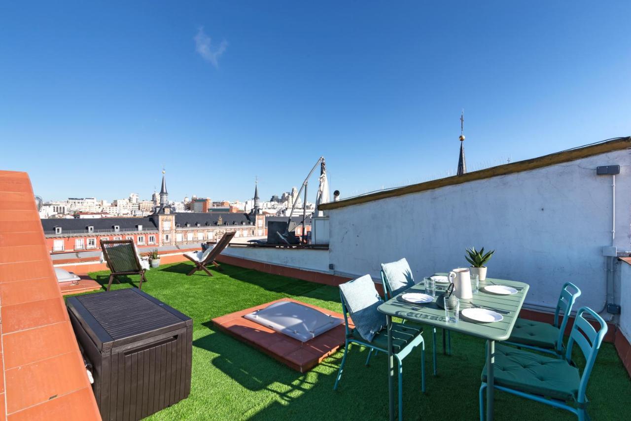 Apartment Historic Penthouse Plaza Mayor In *