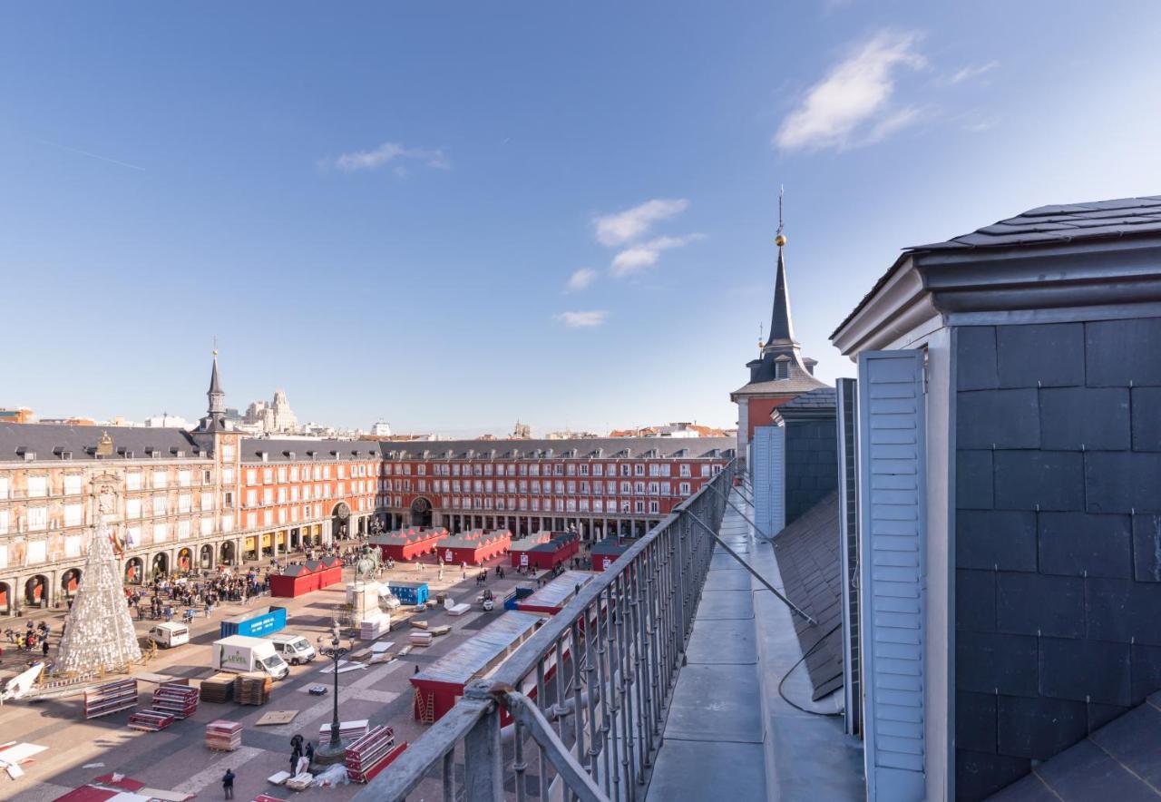 Historic Penthouse Plaza Mayor In *