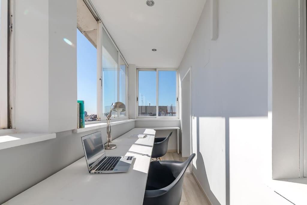Apartamento Con Terraza En Barrio De Salamanca Madri