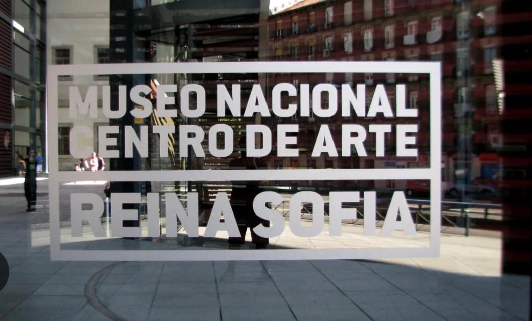 Reina Sofía Museum Apartment *