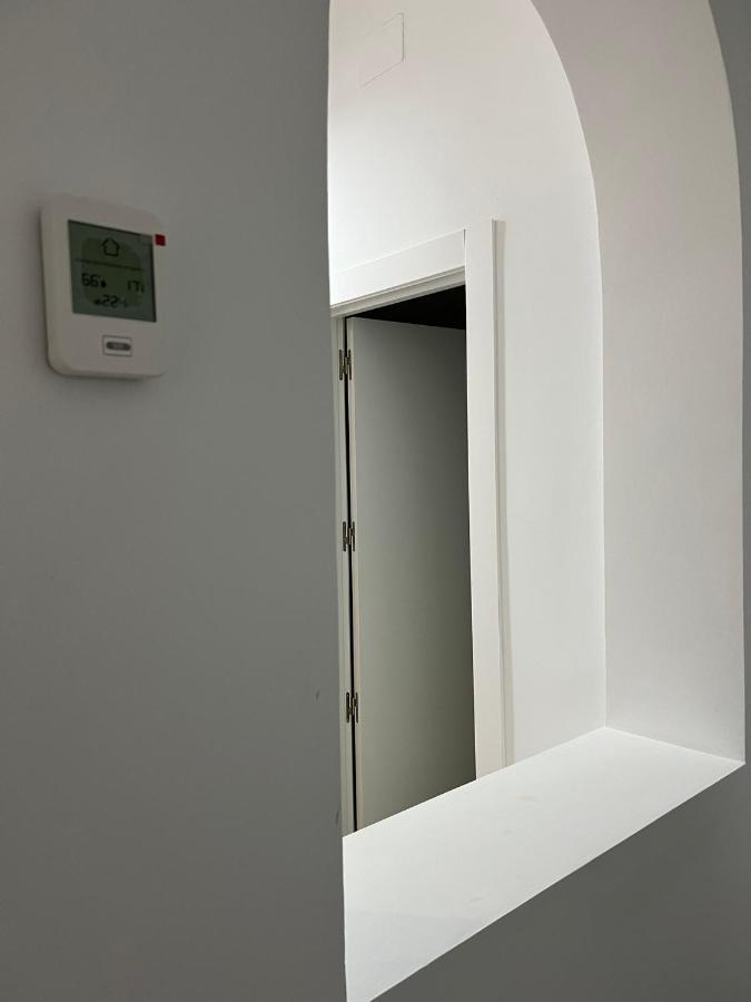 Roomstay Plaza Castilla * Madri