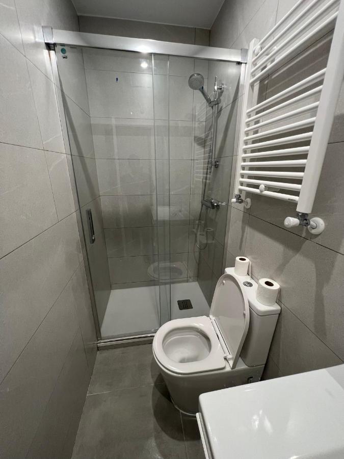 Albergue Roomstay Plaza Castilla *