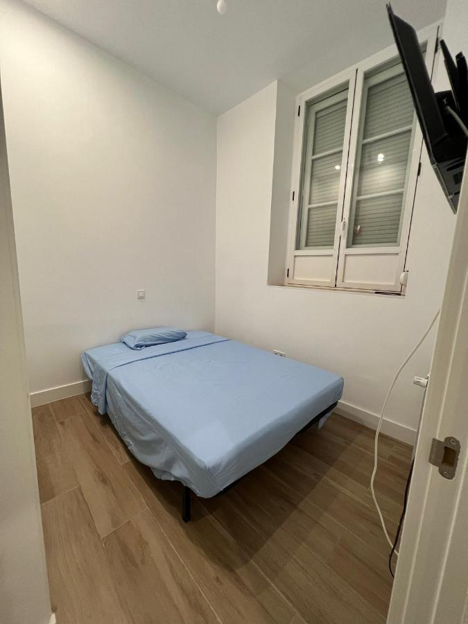 Albergue Roomstay Plaza Castilla Madri