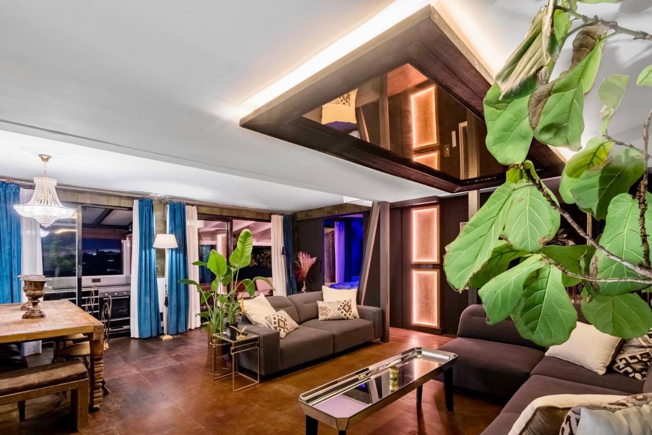 ático Duplex En Pleno Centro Con Vistas A Apartamento *