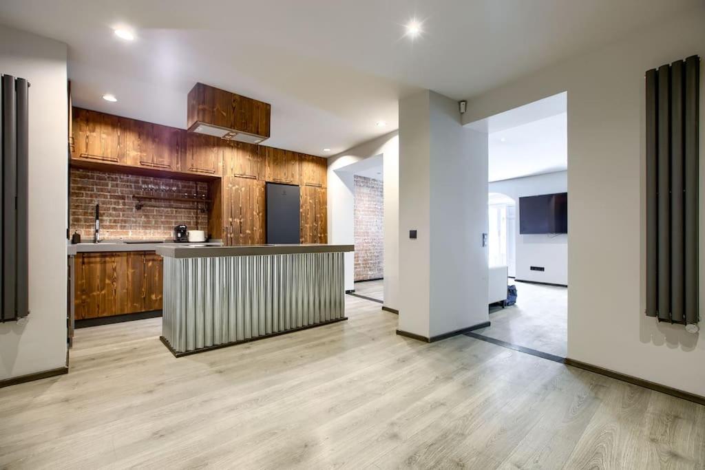 Chueca V Calle Hortaleza 2br 2bh Apartamento