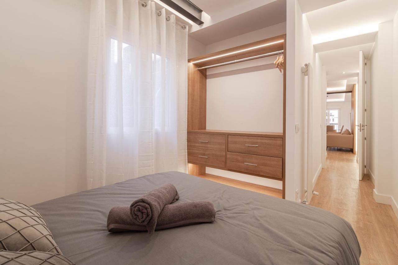 Gran Via I Calle De Silva 2br 2bh * Madrid