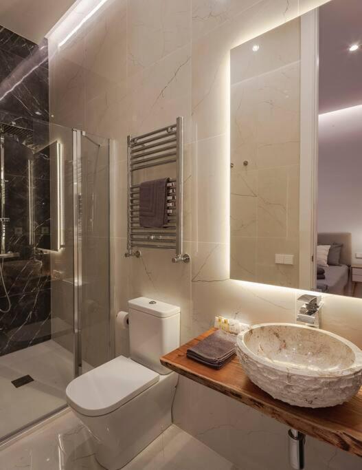 Apartamento Centro Iii Calle Carrera De San Jeronimo 3br 3bh Madrid