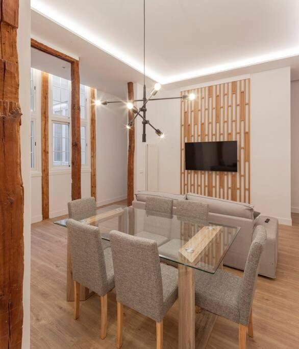 Centro Iii Calle Carrera De San Jeronimo 3br 3bh Apartamento Madrid
