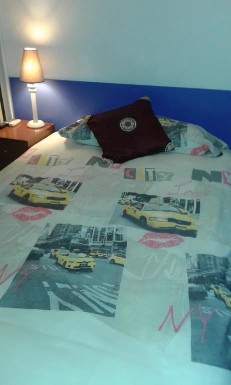 Guest house Puerta Del Sol 2*