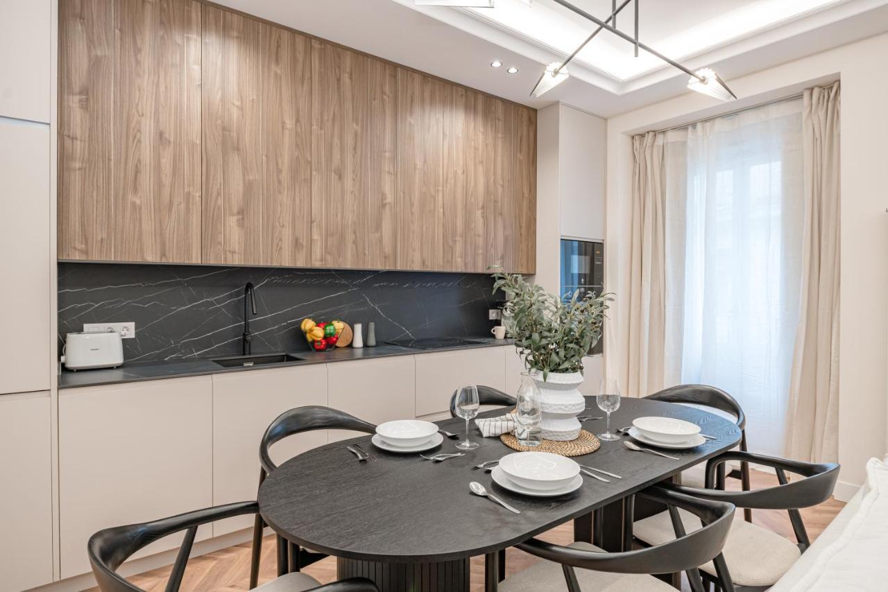 Apartamento Chamberi V Calle Hartzenbusch 2br 2bh *