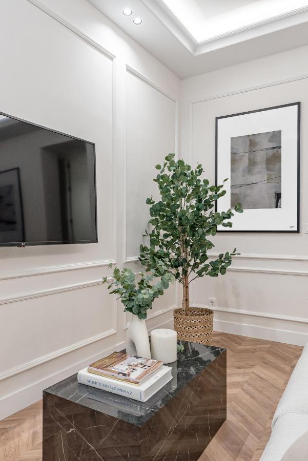 Apartamento Chamberi V Calle Hartzenbusch 2br 2bh