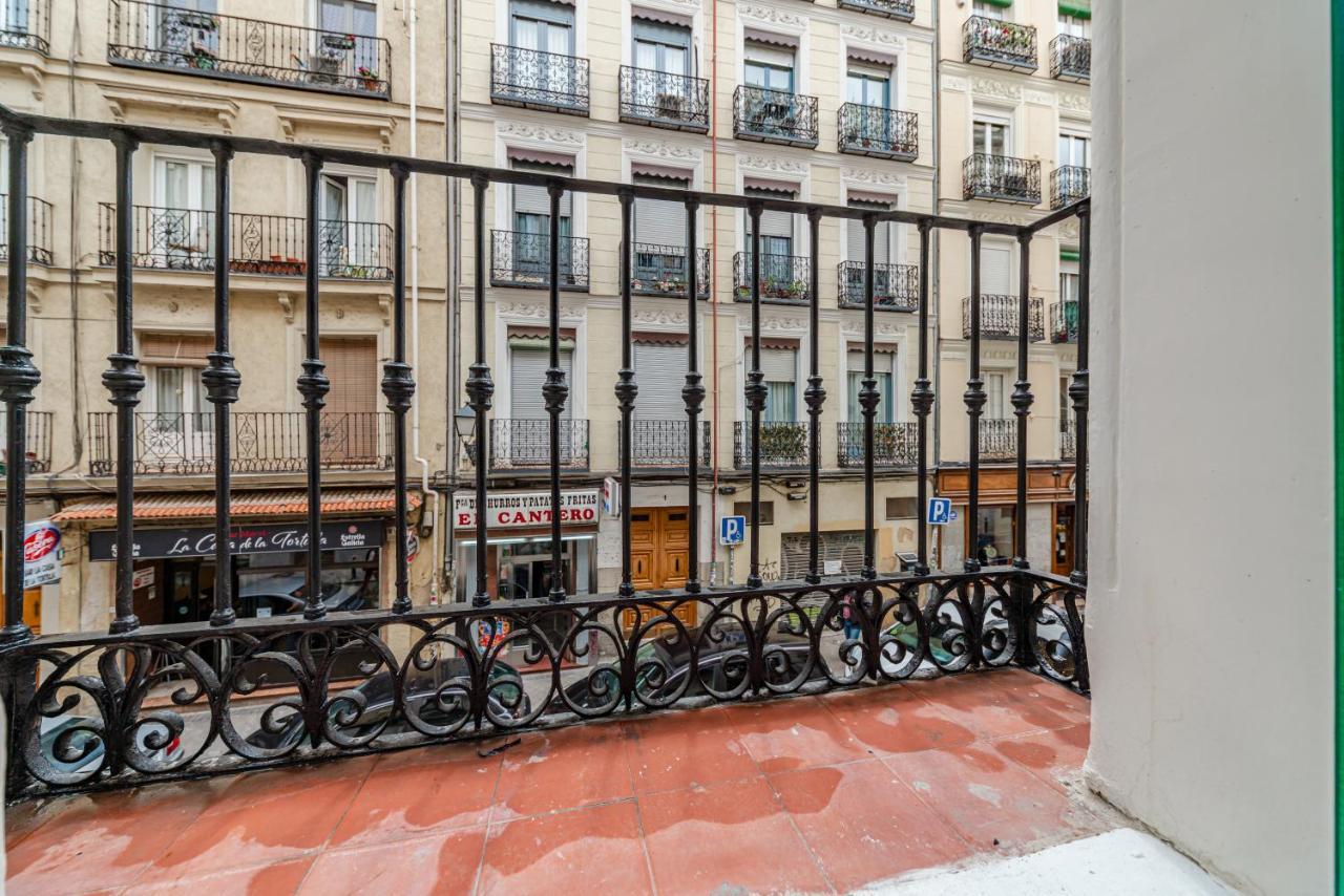 Chamberi V Calle Hartzenbusch 2br 2bh Madrid