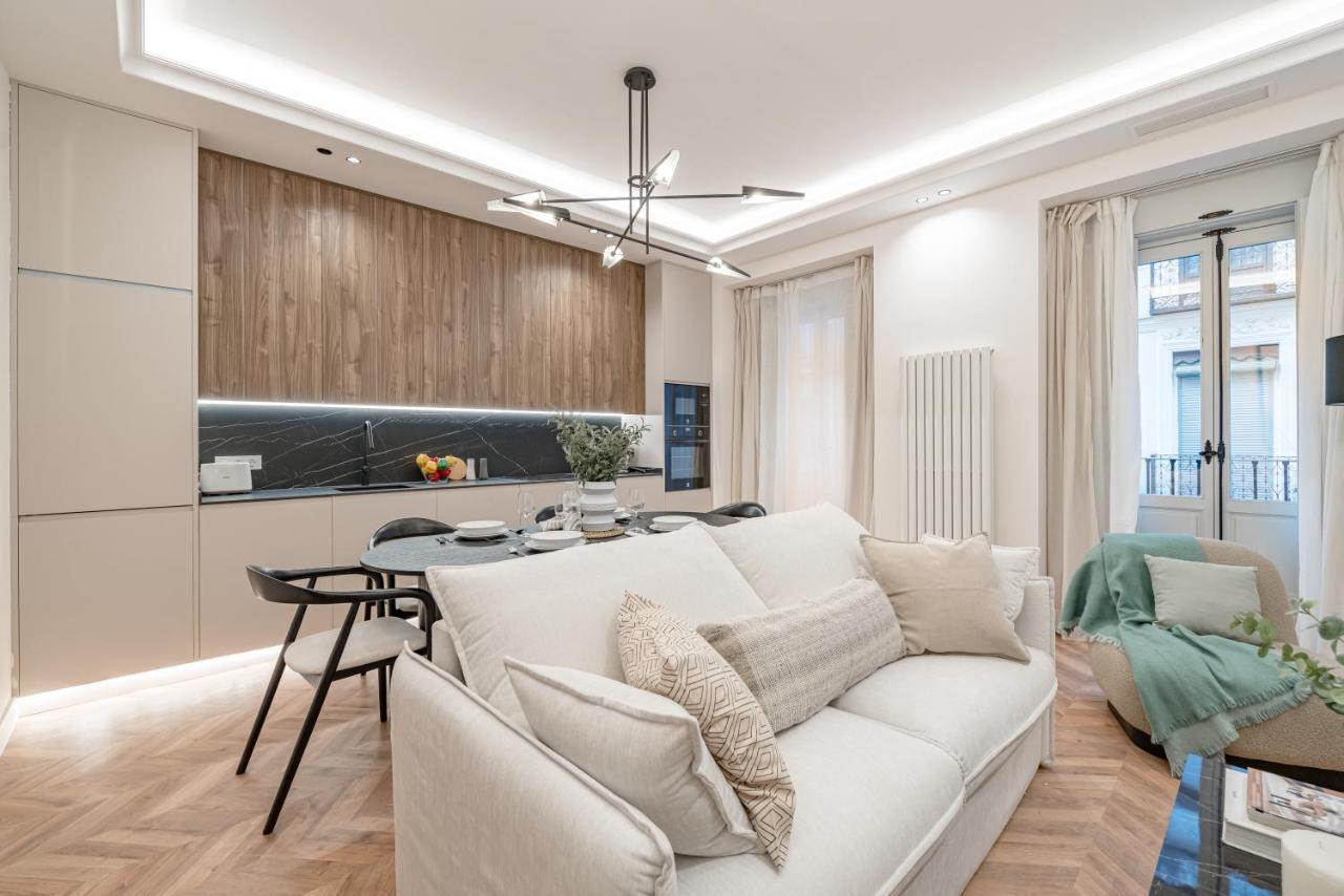 Chamberi V Calle Hartzenbusch 2br 2bh Apartamento